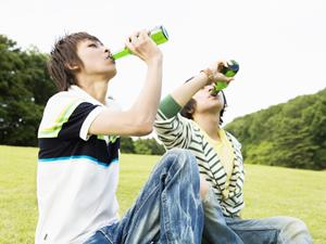 ひばりヶ丘店の南口直ぐの場所にあるお店