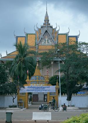 静岡県藤枝市のビジネスホテル【東横INN静岡藤枝駅北口】の魅力と詳細情報