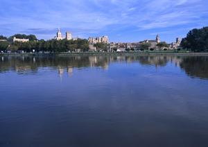 新潟駅徒歩1分の便利な立地！東横INN新潟駅前の魅力と詳細情報